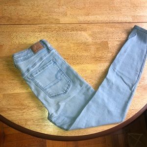American Eagle Light Wash High Waisted Jeggings